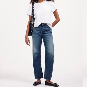 Madewell Darted Barrel Leg Jean (27)